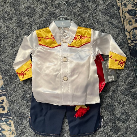 Toy Story 2- Jessie Costume for Baby 12-18months - Picture 4 of 4